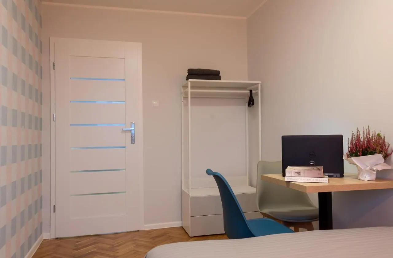 Privat bolig Initium Rooms - Pokoje Na Wynajem - Obroncow Wybrzeza 4D Gdańsk