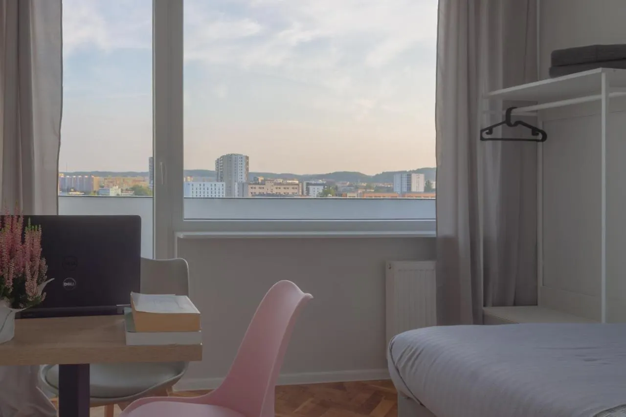 Initium Rooms - Pokoje Na Wynajem - Obroncow Wybrzeza 4D Gdansk 0*,